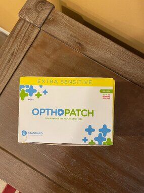 DV Define Vision  Opthopatch Box for Kids